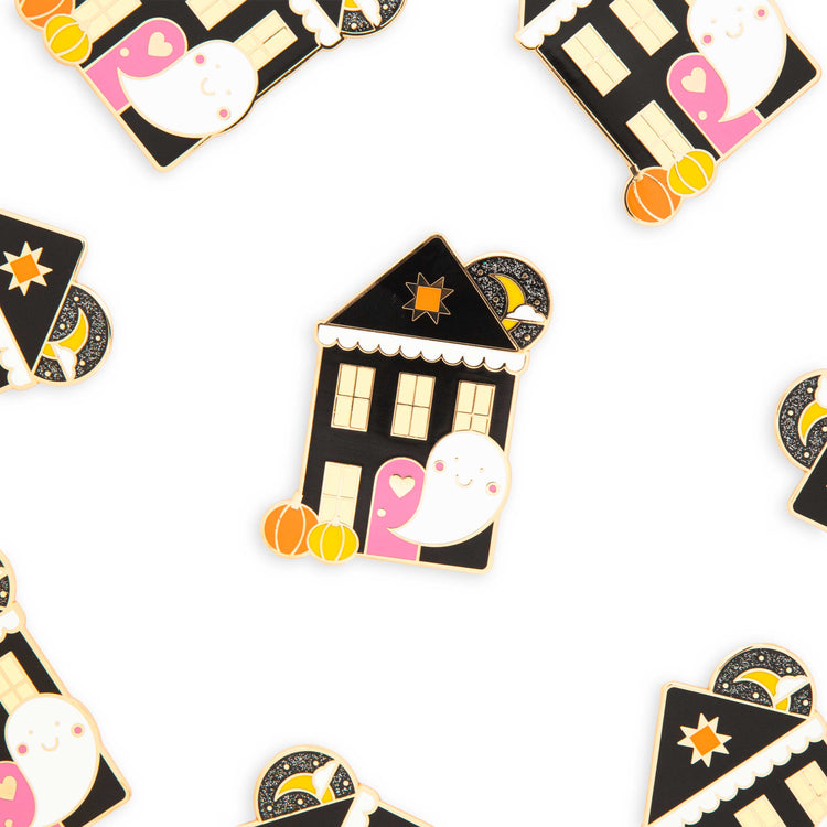 Halloween Haunted House Magnetic Needle Minder