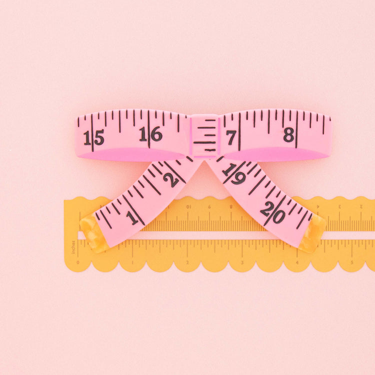 Tape Measure Bow French Barrette